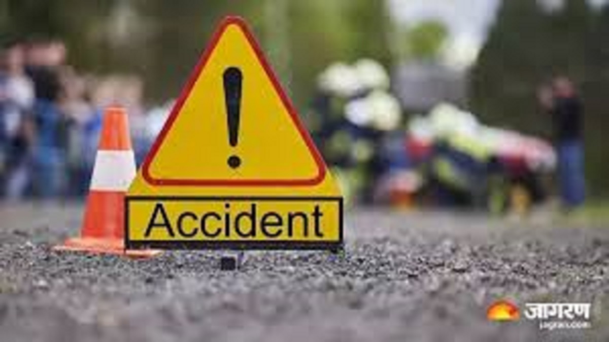 road accident at prayagraj lucknow highway mishap claims life in kunda up pratapgarh