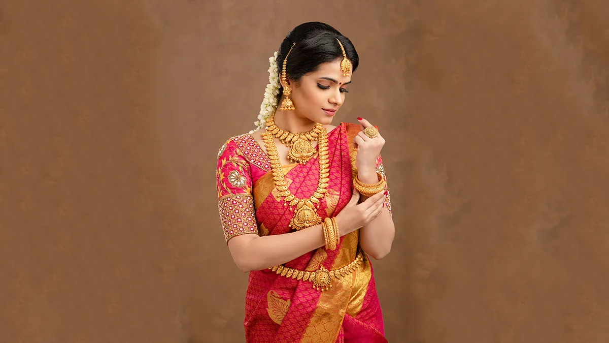 Gold Price on Dhanteras: तनिष्क से लेकर कल्याण ज्वैलर्स तक, 22 कैरेट से लेकर 14 कैरेट तक आज क्या है सोने का भाव
