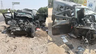हादसे के बाद बुरी तरह से क्षतिग्रस्त हो गई थार गाड़ी। जागरण