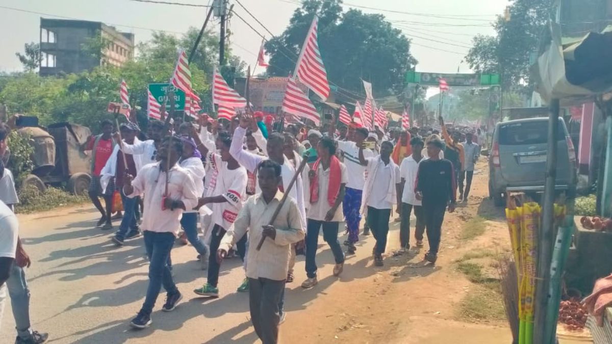 west singhbhum protests against kurmi demand tribal outrage rally