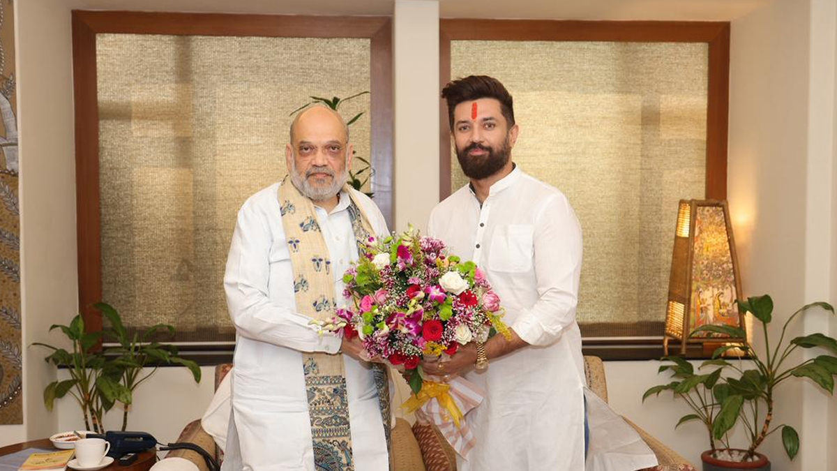 chirag paswan nda united mahagathbandhan confused for bihar elections