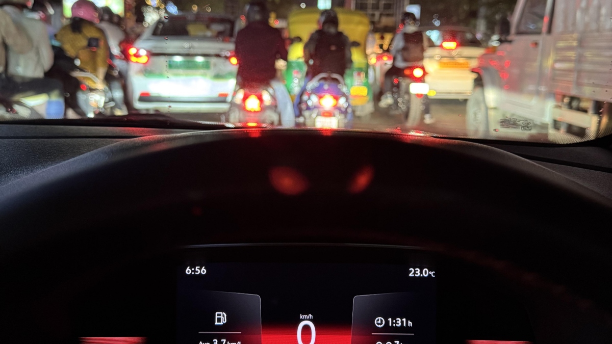 bangalore traffic woes pregnant wife 7km 15 hours public outcry