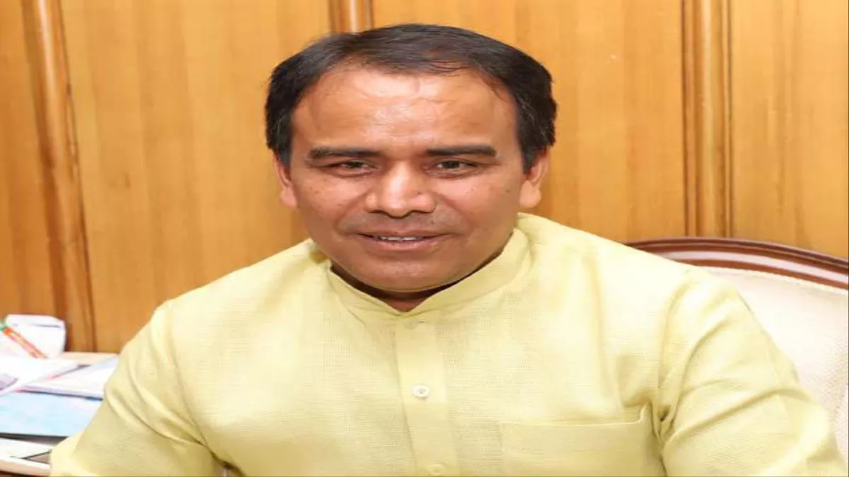 free textbook distribution report sought from districts