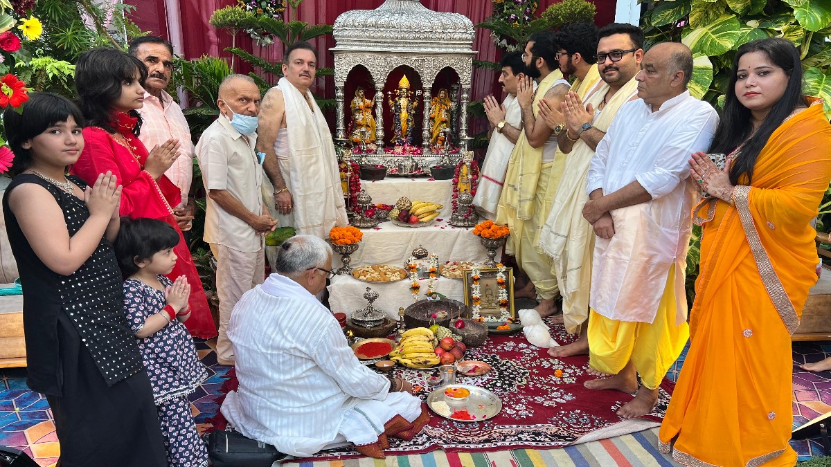 devotees bowed their heads in the temple of lord dhanvantari in kashi special event held at dhanvantari niwas varanasi