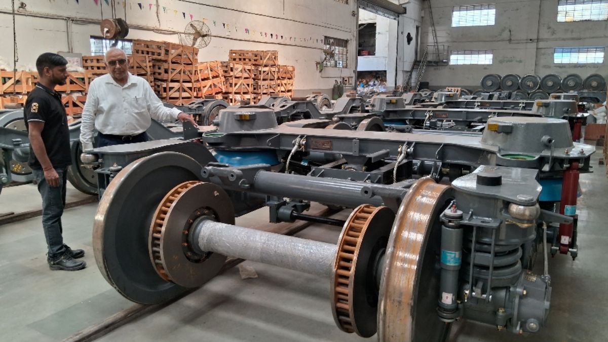 up company receives order for 940 train bogie frames