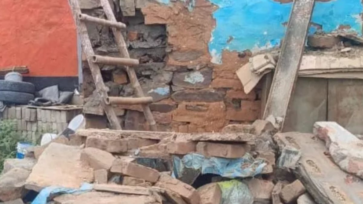 building collapse in meerut two dead rescue operation underway