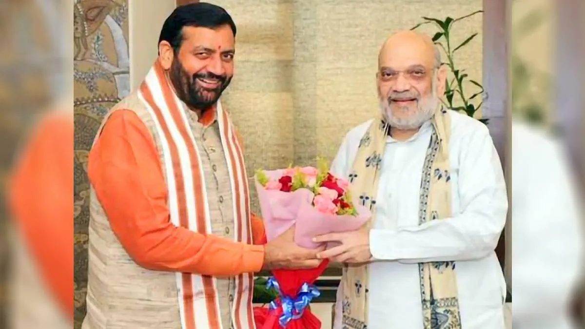अमित शाह से मिले CM नायब सैनी, एक साल की उपलब्धि के बारे में दी जानकारी; बिहार चुनाव पर की चर्चा

