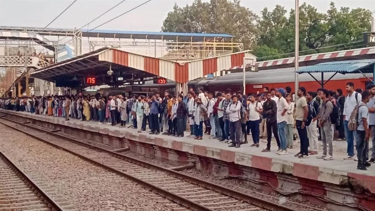 raebareli railway platform collapse construction quality under scrutiny