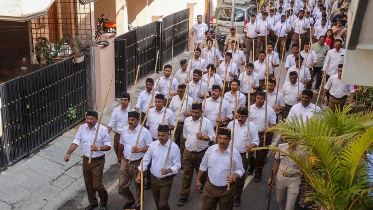 karnataka panchayat officer suspended for attending rss event