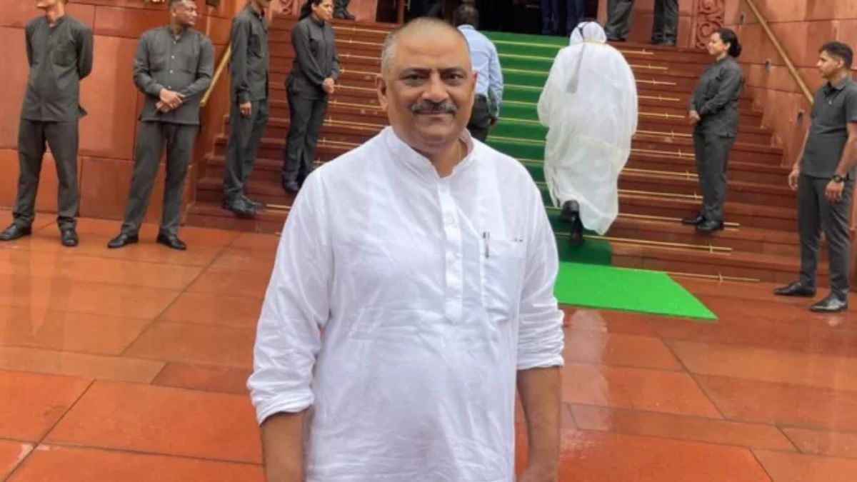 bihar election 2025 live update second phase nominations underway for 122 seats on 18 october lb