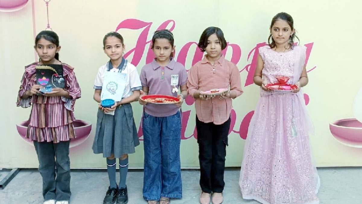 diwali fun fair organized kids enjoy festivities