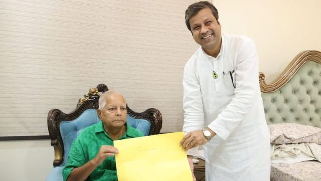 Bihar Election: वकालत छोड़ राजनीति में उतरे पूर्व CM के बेटे, करोड़ाें के हैं मालिक; रखते हैं एनपी बोर राइफल 
