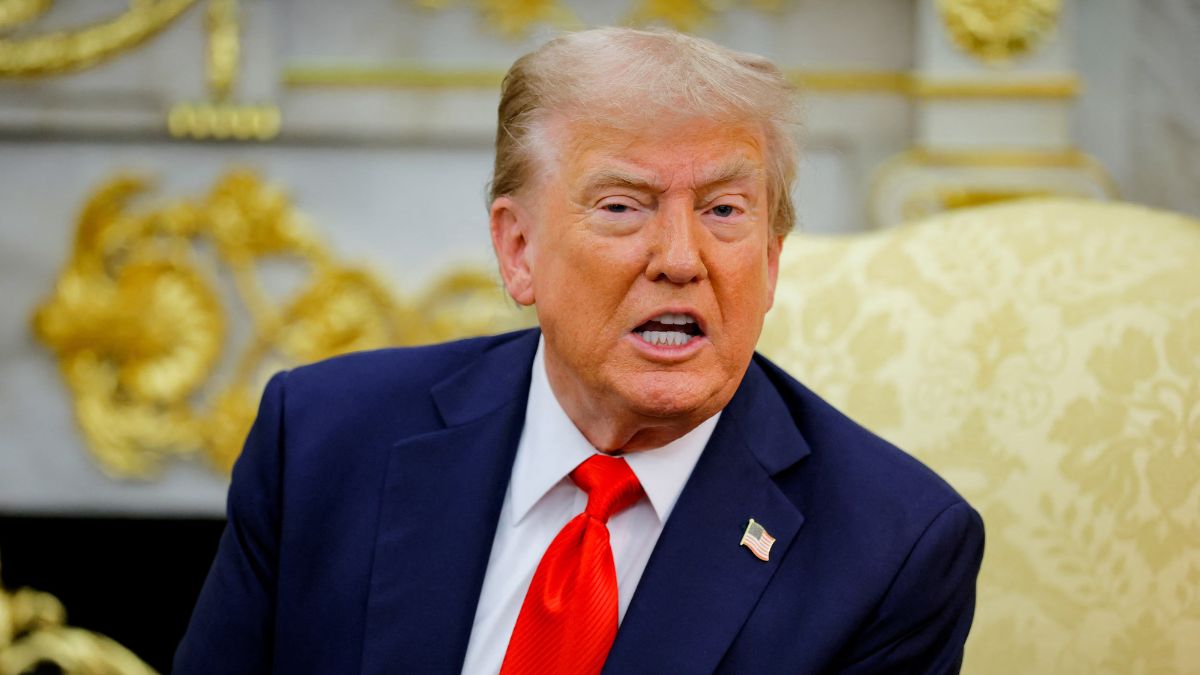 trump claims he can stop afghanistan pakistan conflict easily