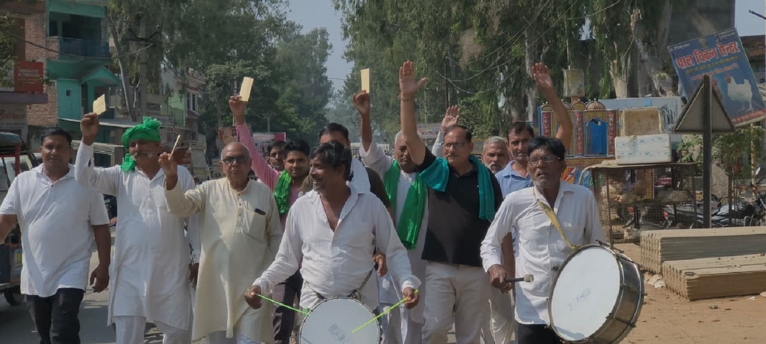 bijnor farmers protest ganga expressway demand with postcards to cm