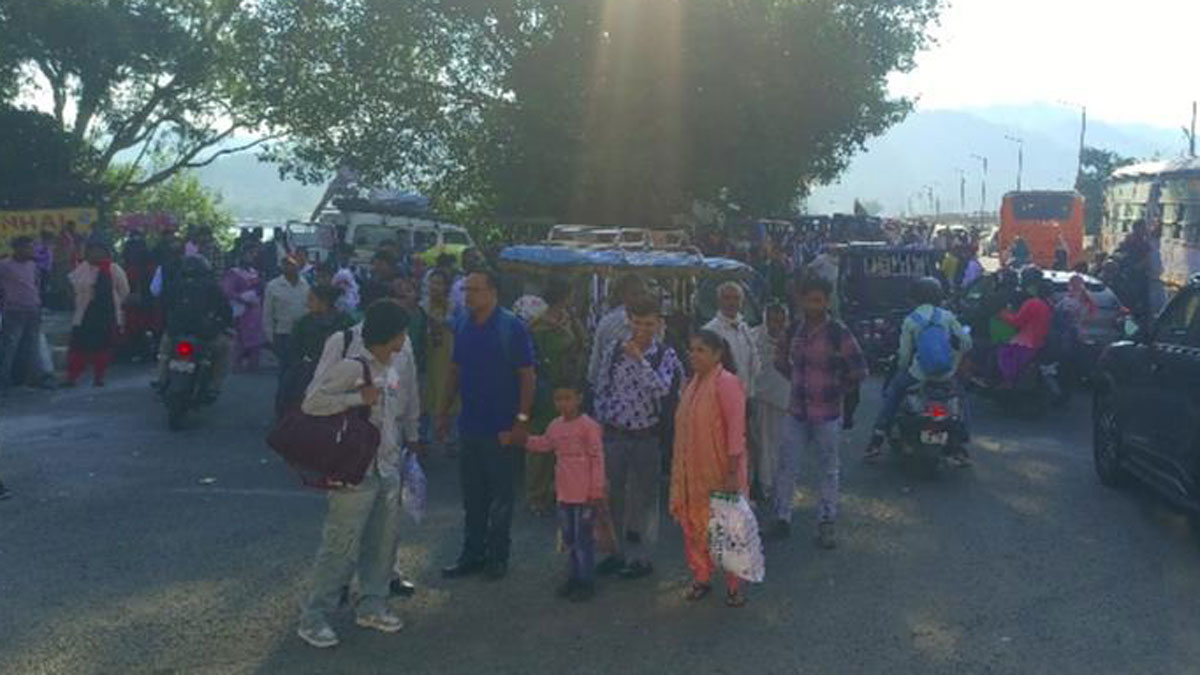 buses full from diwali 2025 rush