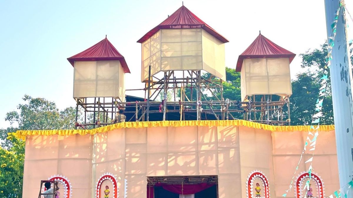unique tradition chakradharpur railway station staff worship maa kali to prevent train accidents