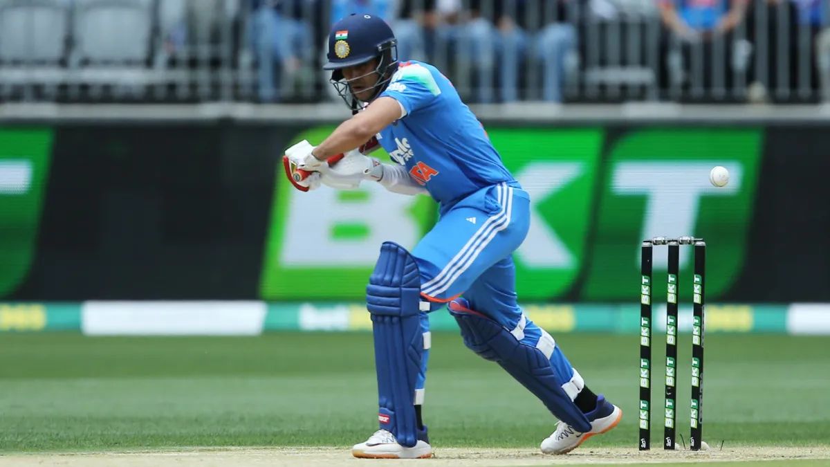 shubman gill achieves massive feat breaks ms dhoni record