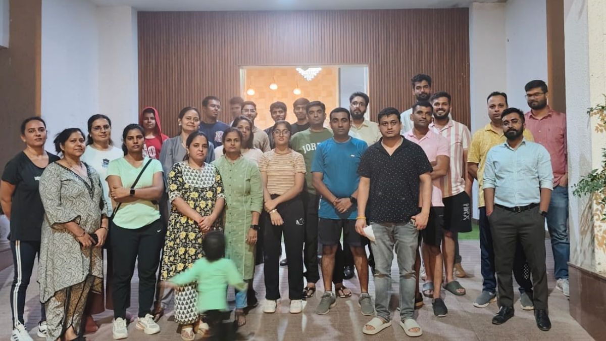 gurugram society dispute tenants protest extra charges entry ban