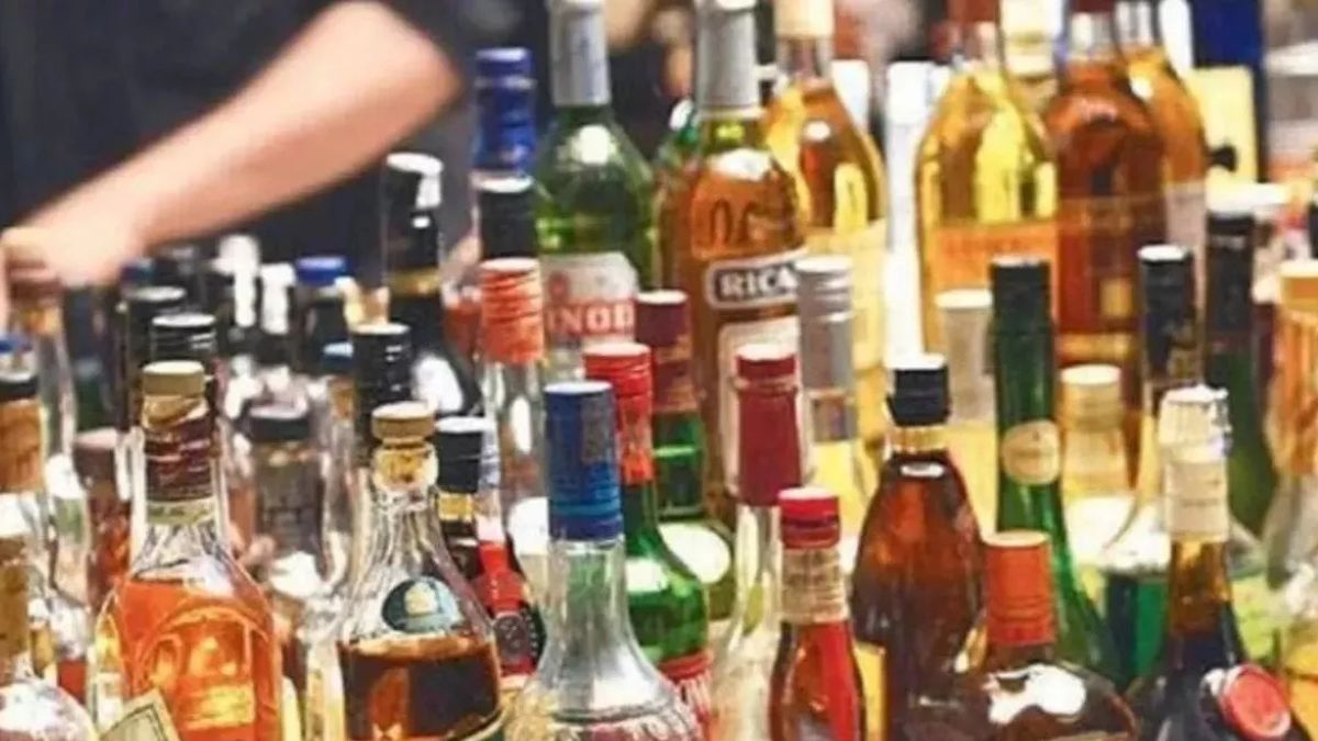 shimla diwali police seize illegal liquor arrest three