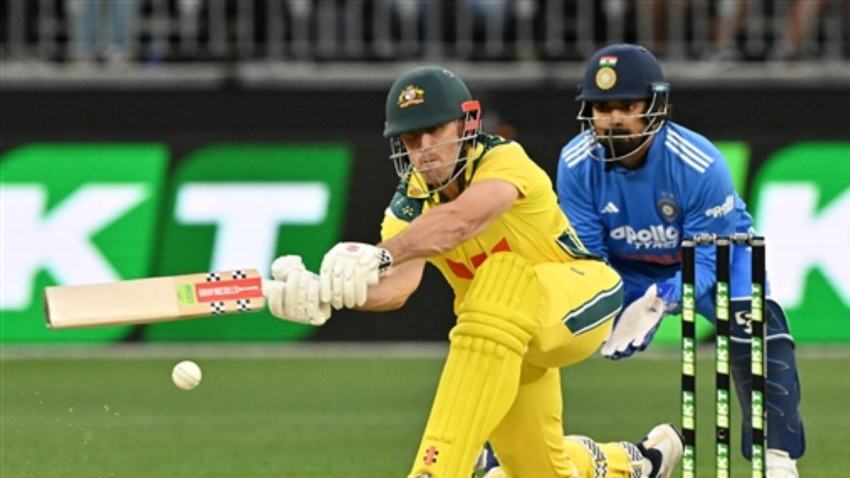ind vs aus 1st odi match report perth stadium mitchell marsh shubman gill virat kohli