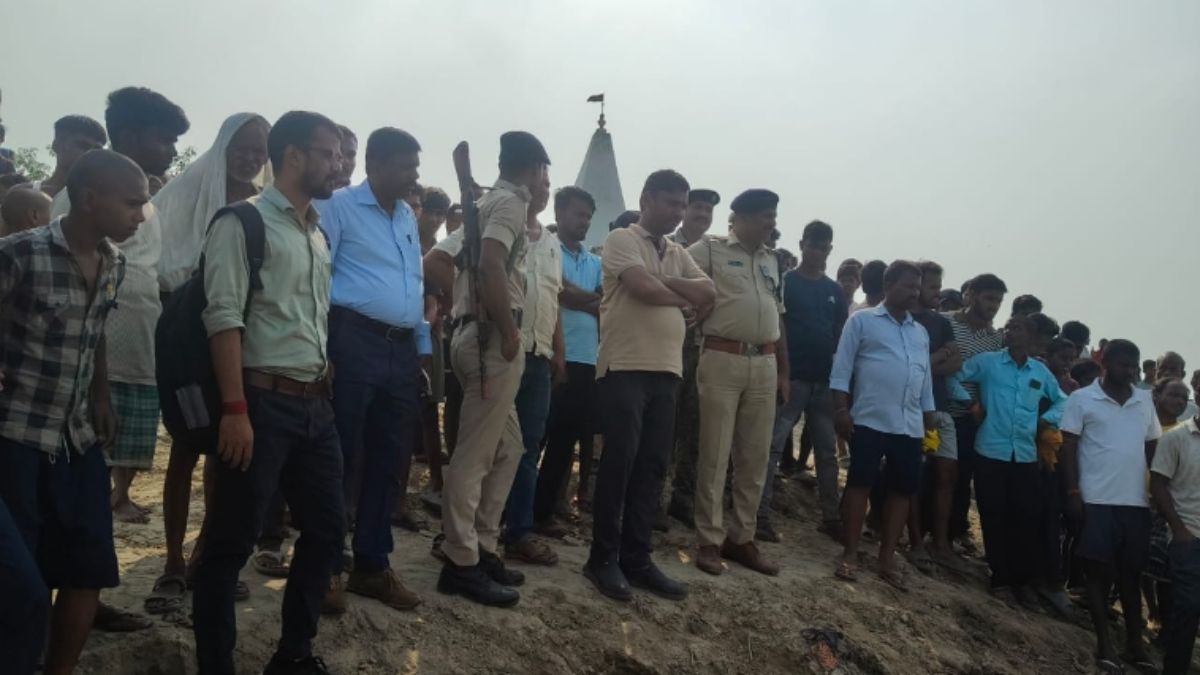 ganga river tragedy four missing after bathing in bakhtiyarpur