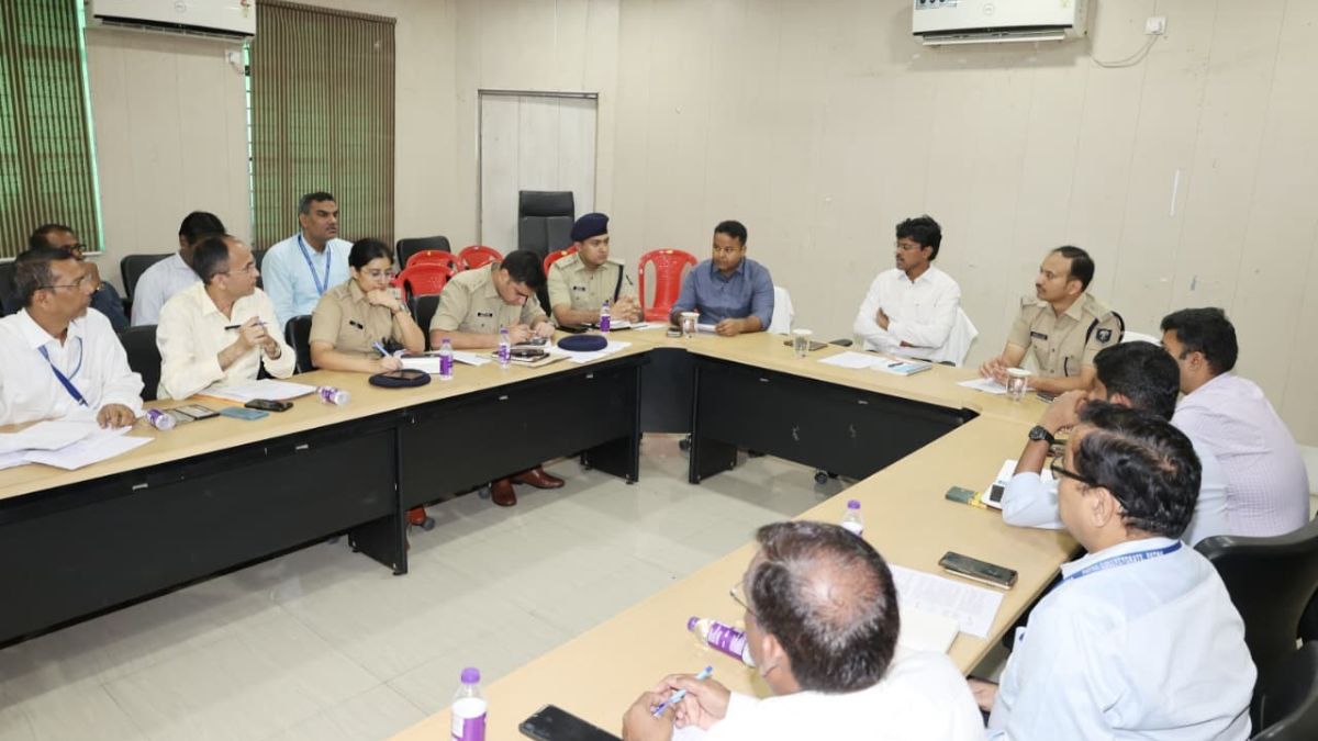 bihar election 2025 evm security patna administration ensures tight security for 5677 booths