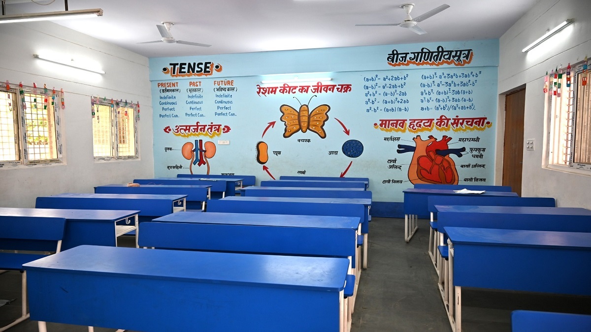 12 government schools of prayagraj to get facelift under abhyudaya yojana like convents