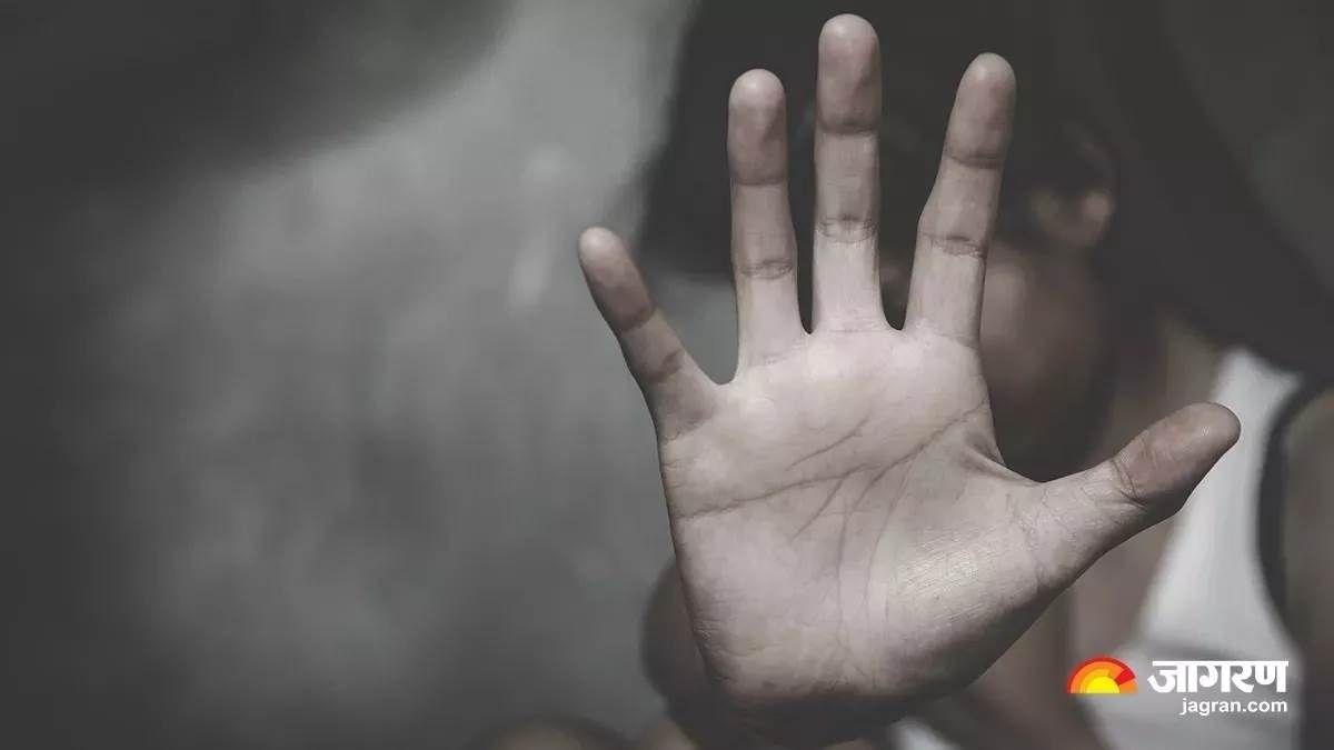 shimla news youth attempts to break into womans room in theog