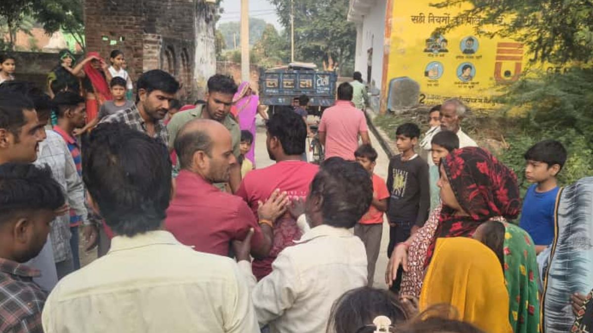 two sisters were buried in a mound while digging soil one seriously injured and both were admitted to the district hospital