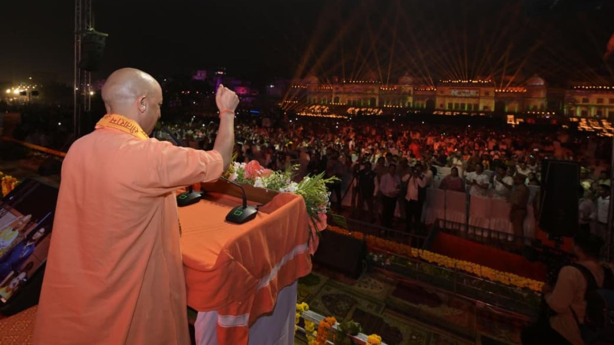 ayodhya shines in light of ram devotion and development cm yogi said up is moving from darkness to light
