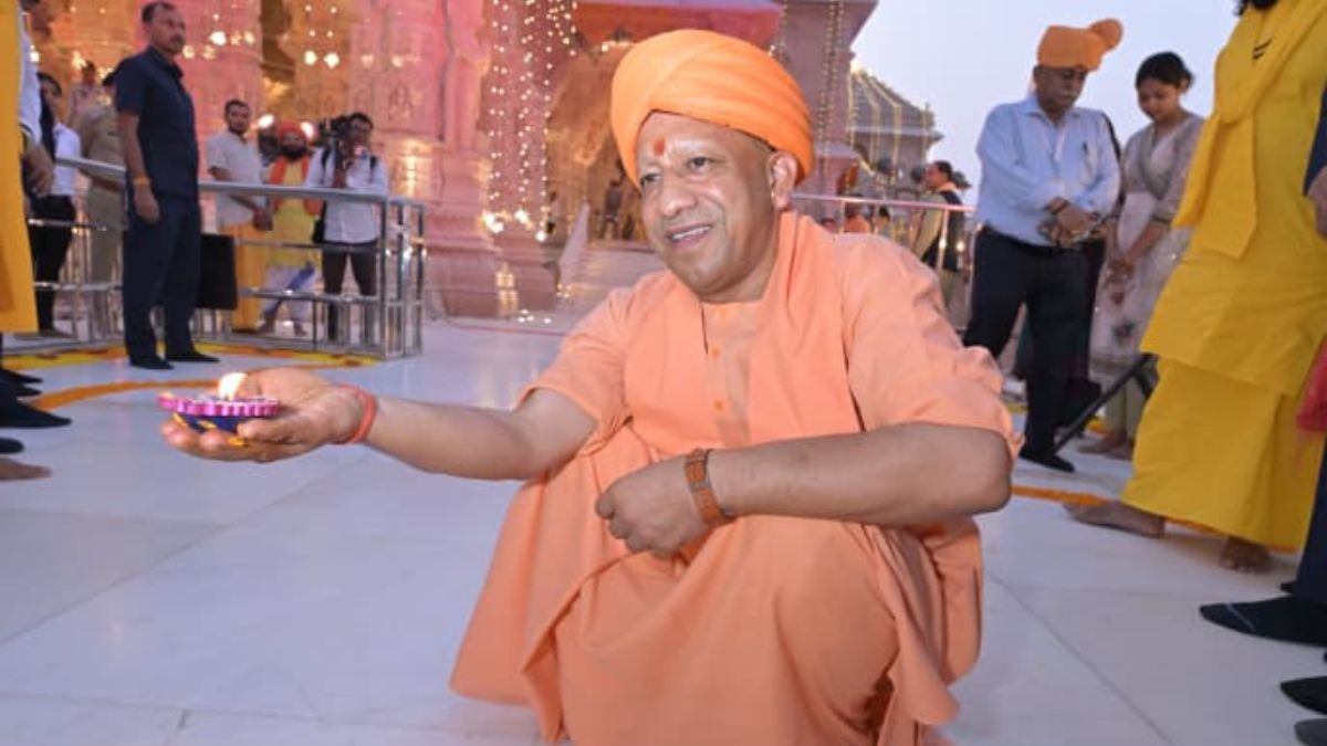 cm yogi performed darshan and puja at ram temple lit lamps of devotion at ram ghat