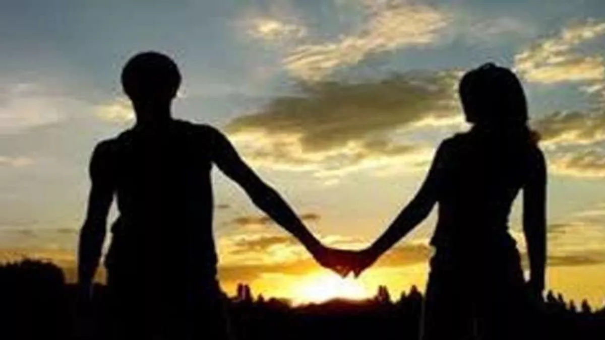 lover beaten for celebrating girlfriends birthday in sahjanwa
