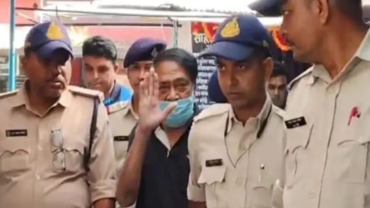 cough syrup row rangnathan gesture in chindwara court no grief over children death