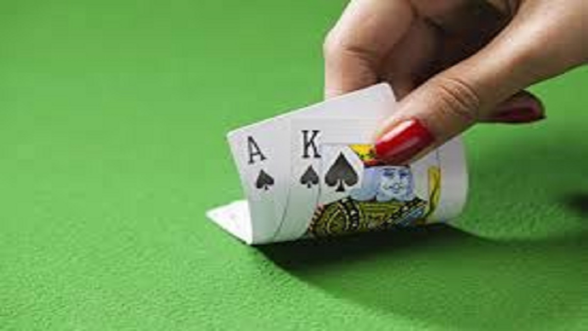 diwali gambling dens prayagraj police crackdown on card games