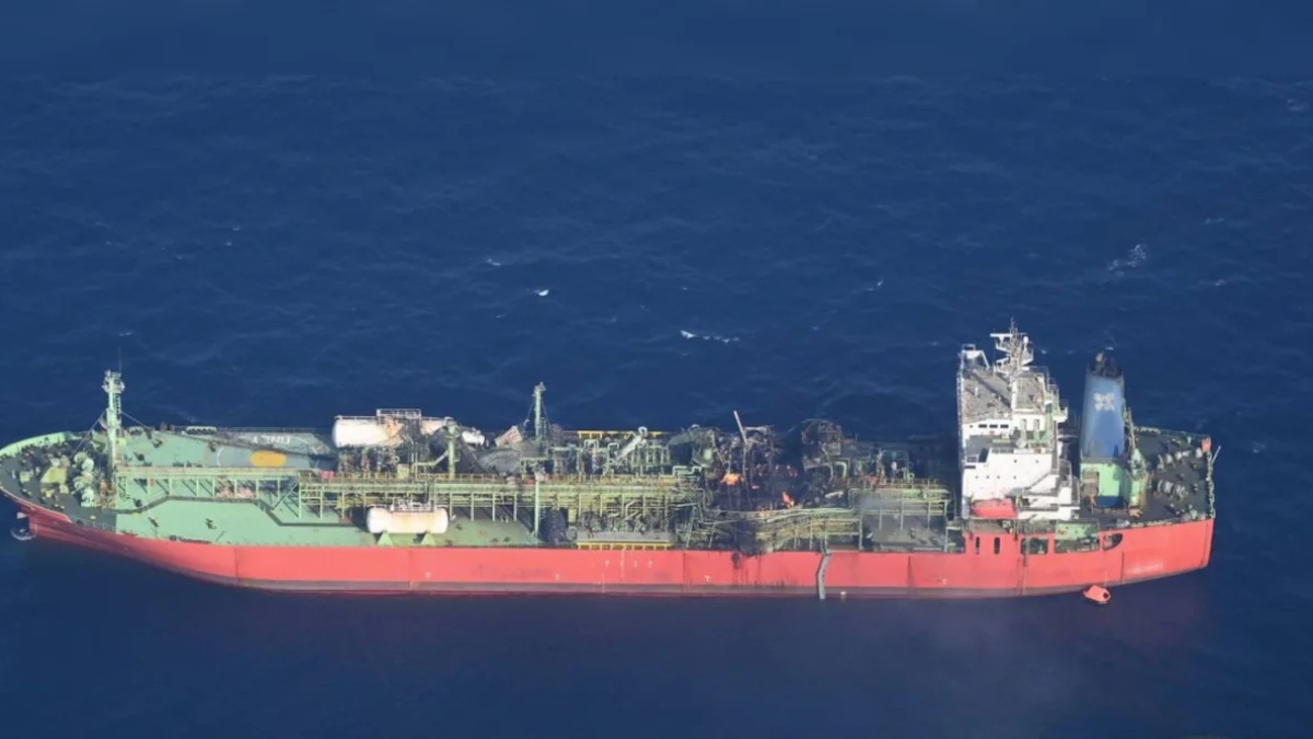 yemen tanker explosion 23 indian sailors rescued near aden