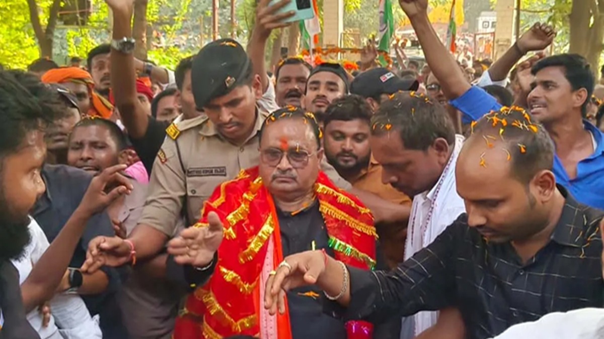 gopal mandal files nomination as independent candidate from gopalpur in bihar election