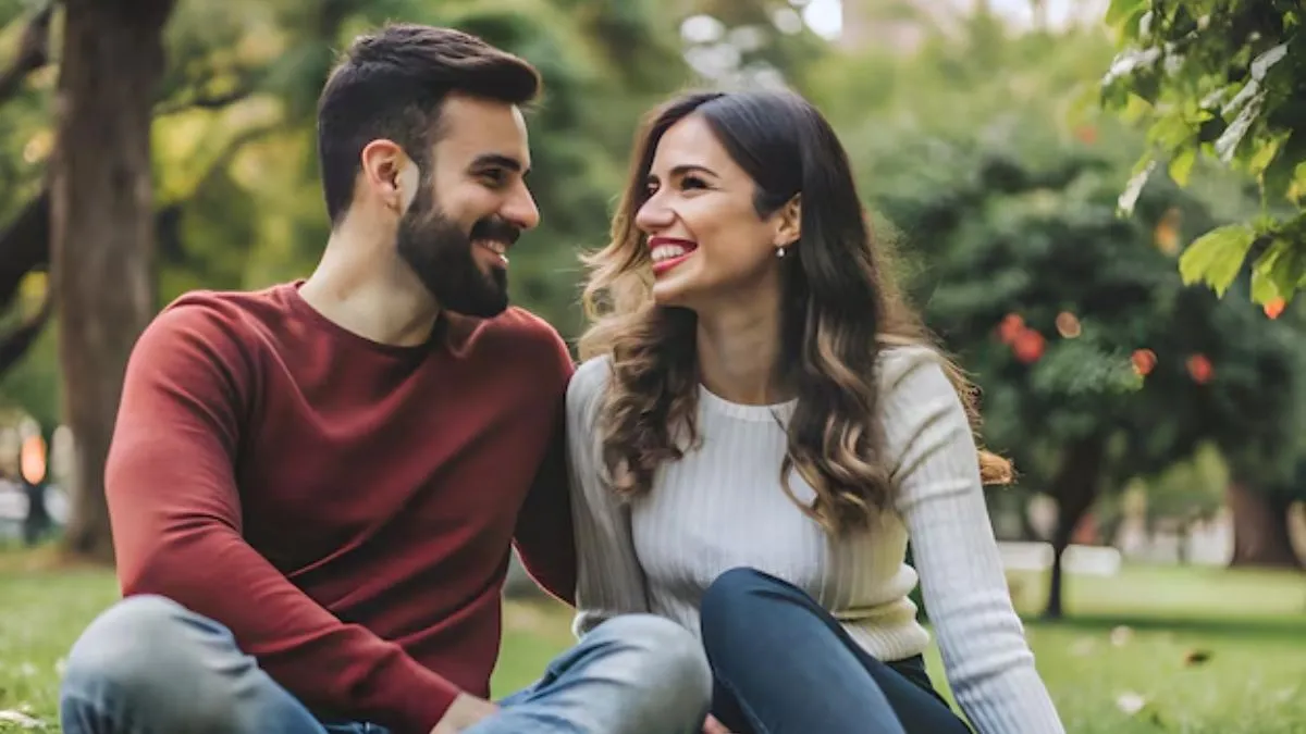 अलगाव का हथियार या स्वस्थ रिश्ते का आधार? पढ़ें रिलेशनशिप में कैसे सेट करें हेल्दी बाउंड्री