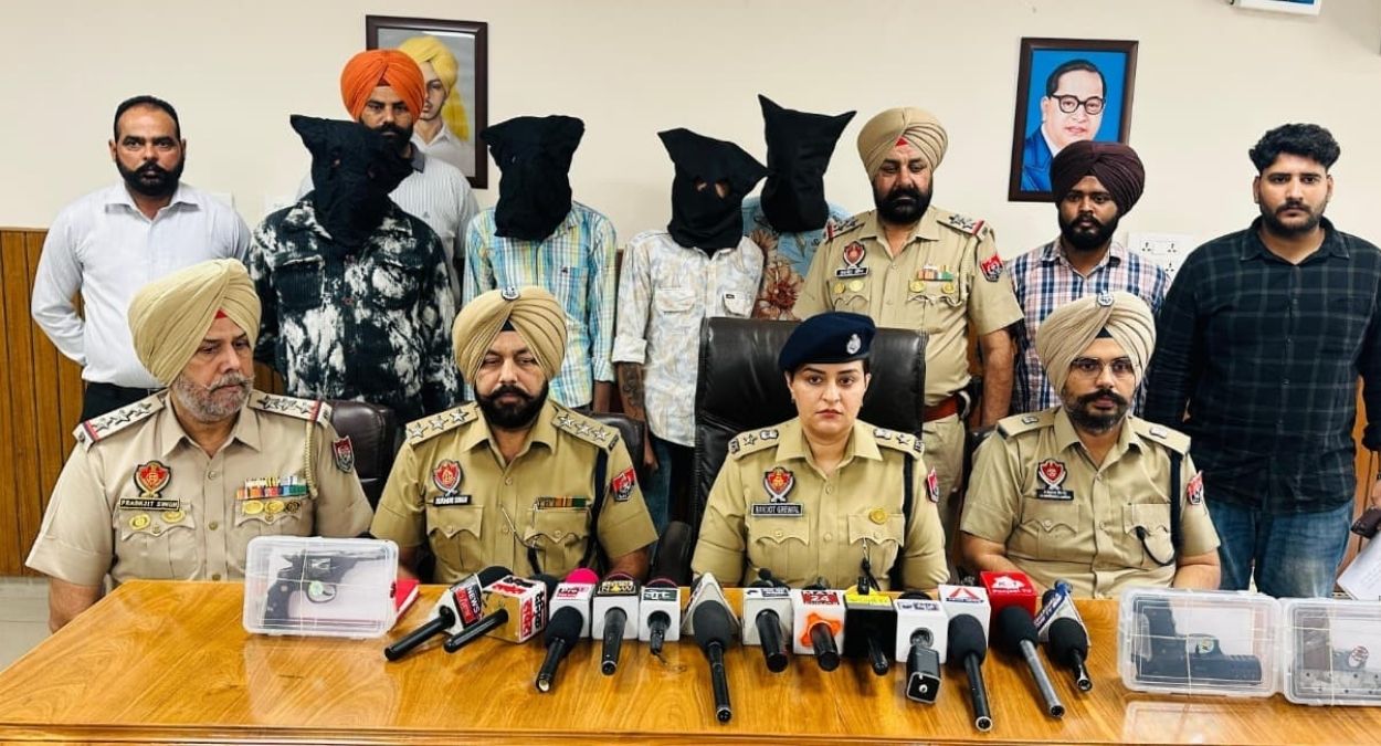 five arrested with arms terror link suspected in tarn taran