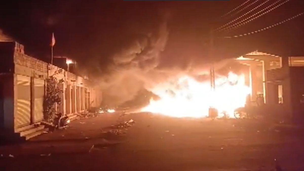 massive fire at jodhpur fruit market efforts underway