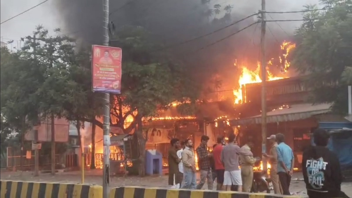 kanpur restaurant fire major blaze erupts investigation underway