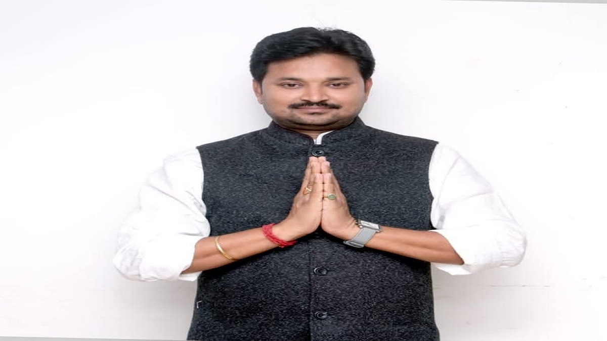 rankaushal the vip candidate from lauriya in west champaran owns assets worth rs 373 crore