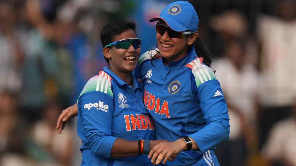 smriti mandhana top icc odi ranking deepti sharma third in bowler ranking world cup 2025