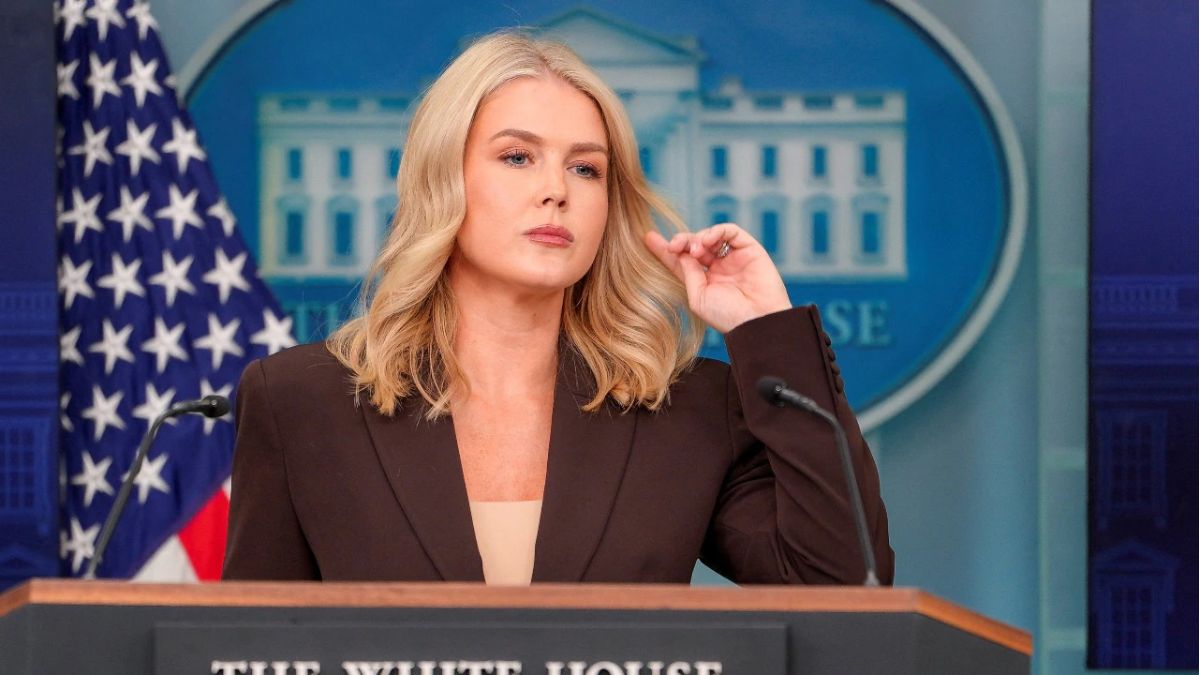 trump putin meeting controversy white house press secretary clashes with reporter