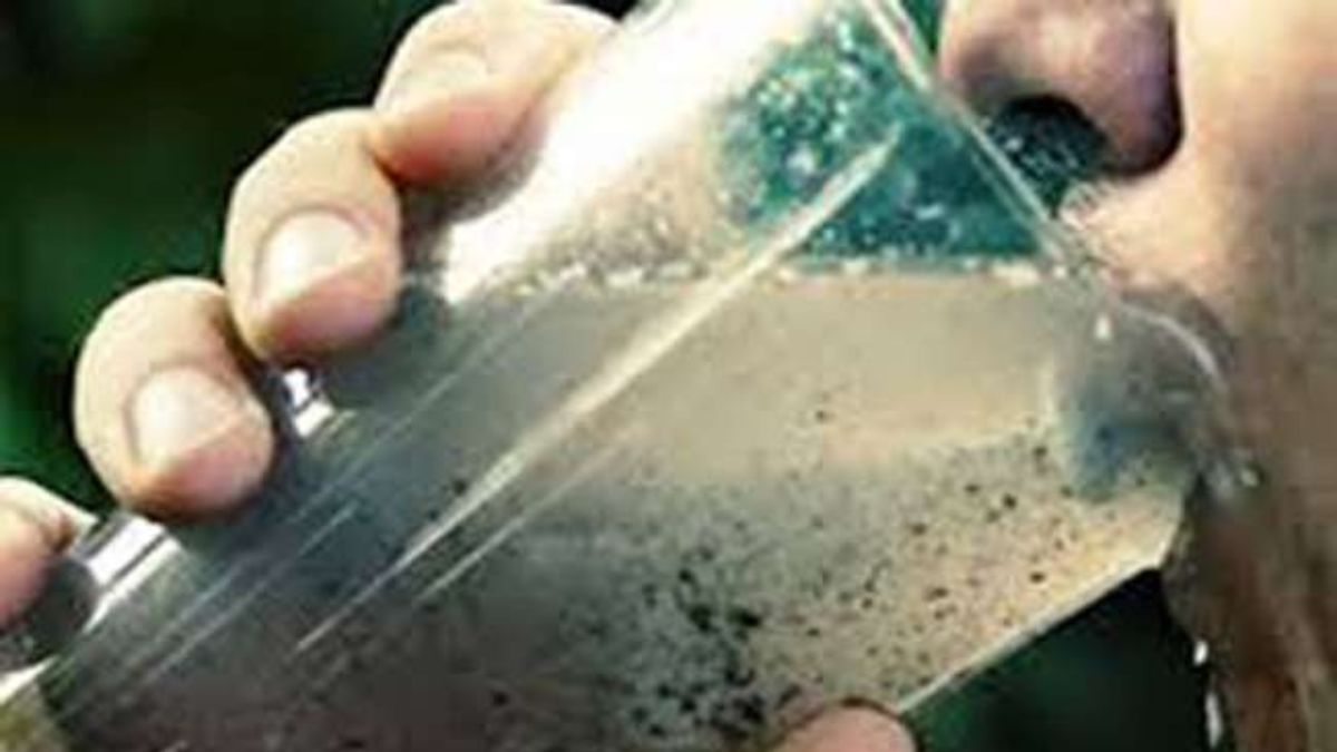 contaminated water in barwani villagers hospitalized with vomiting and diarrhea