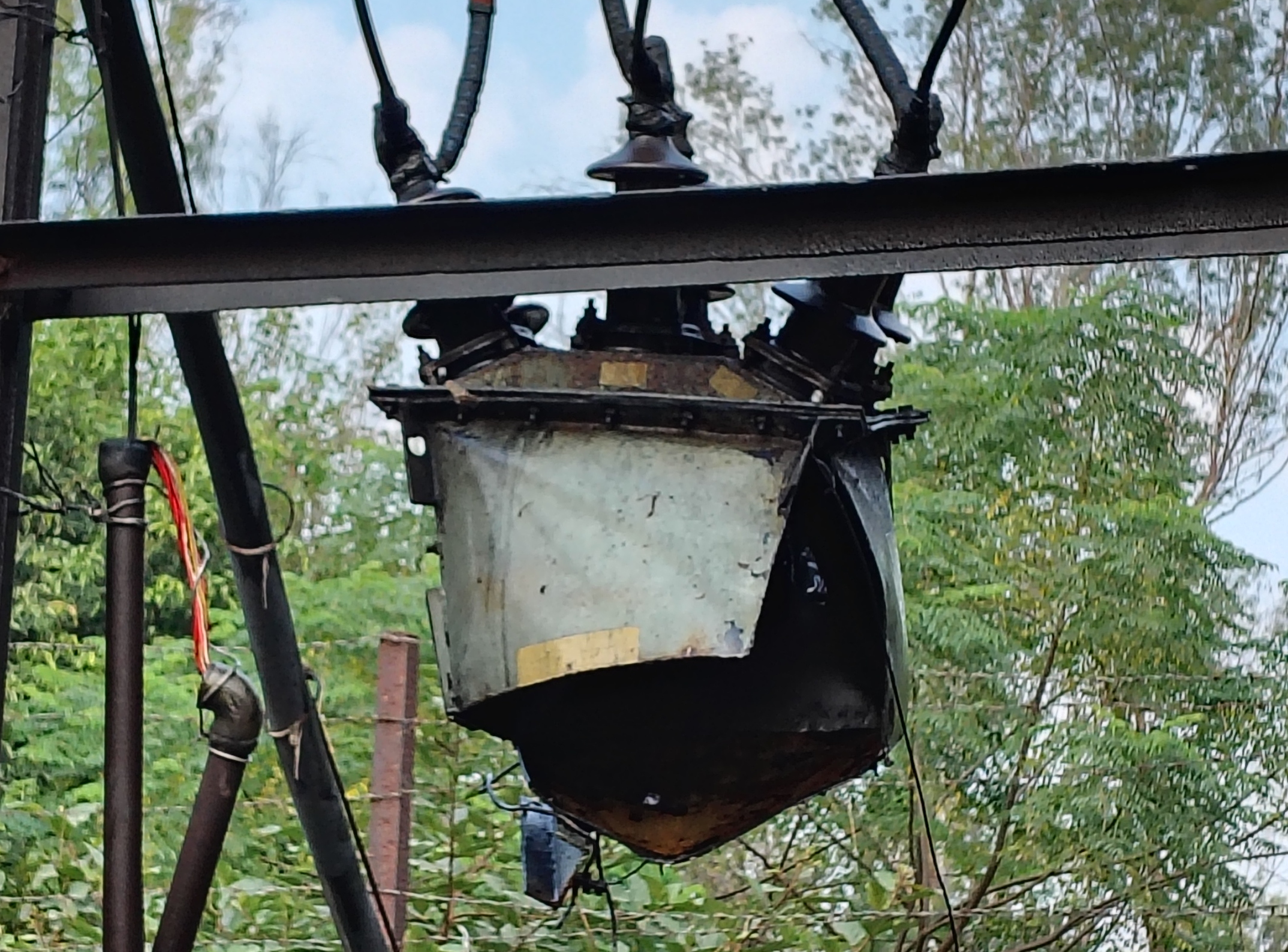saharanpur transformer explosion panic after blast