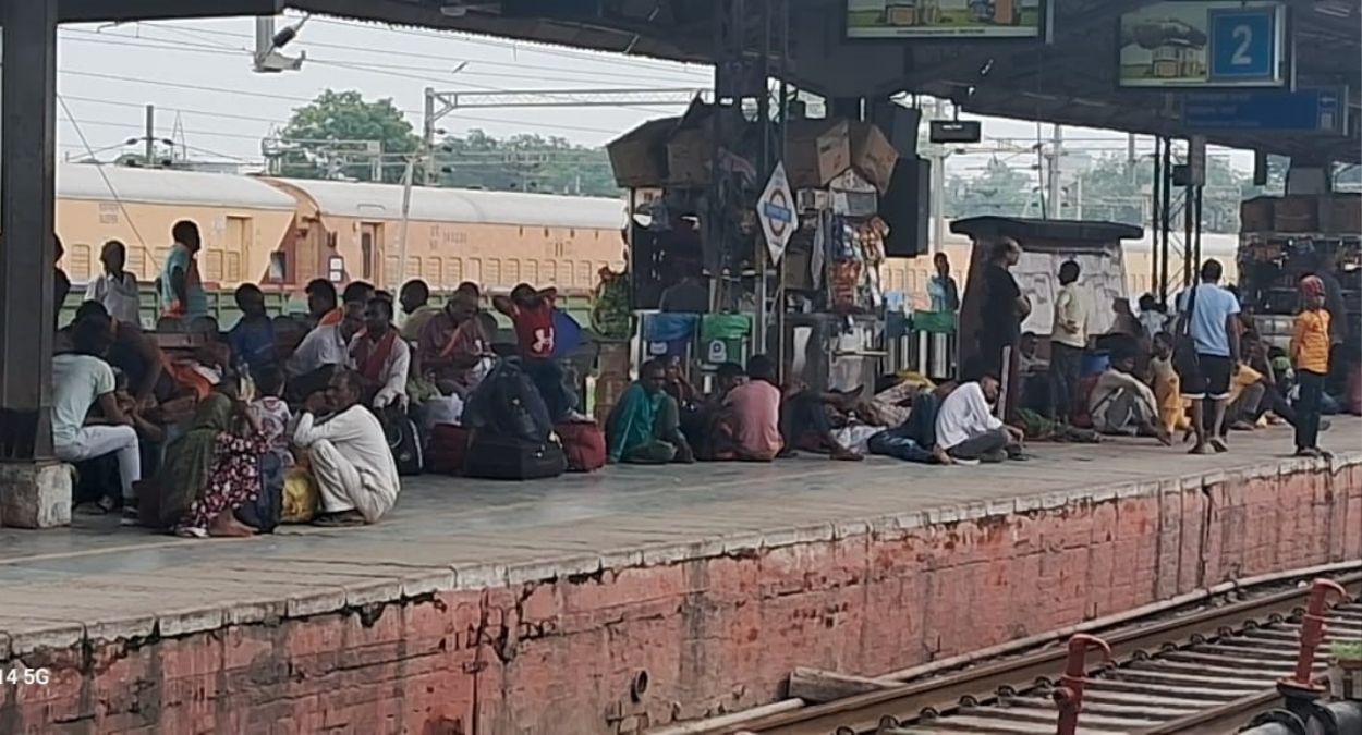 chhath puja special trains 10 trains launched by railways 5 via jalandhar