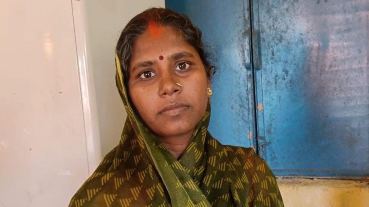 inspirational story woman transforms life with computer skills and dairy farming in jharkhand