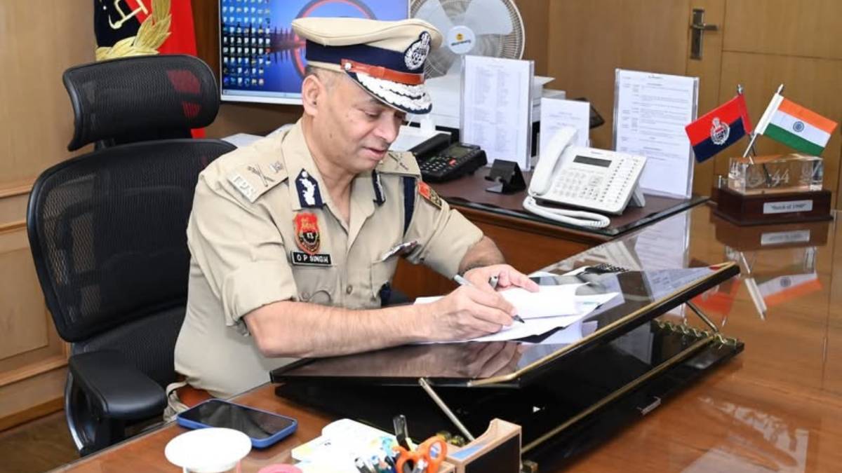 haryana dgp op singh issues strict directives to police officers remove towels downsize tables