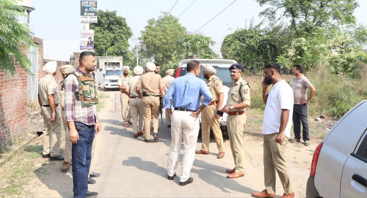 jalandhar jaggu bhagwanpuria gang member shot in police encounter two arrested