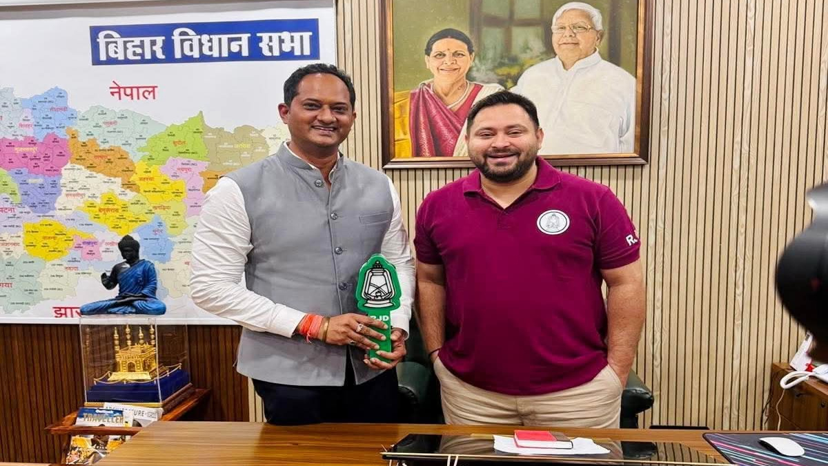 bihar elections rjd supports independent candidate ravi paswan in mohania